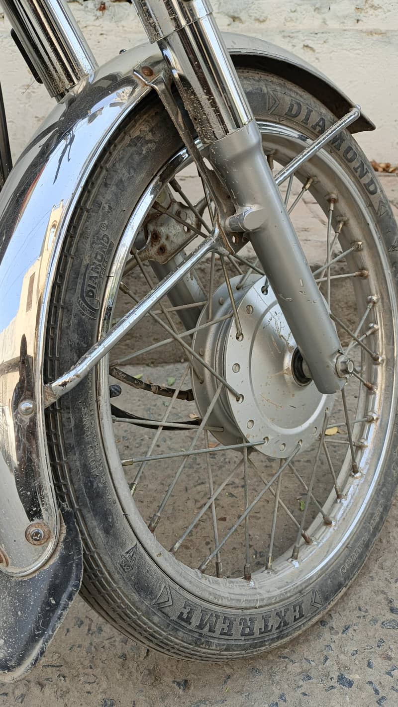Honda 125 24/25 Model 6