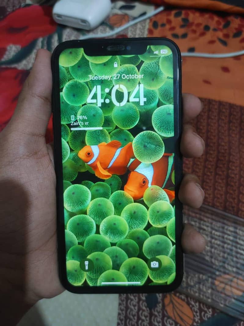Apple iPhone XR 1