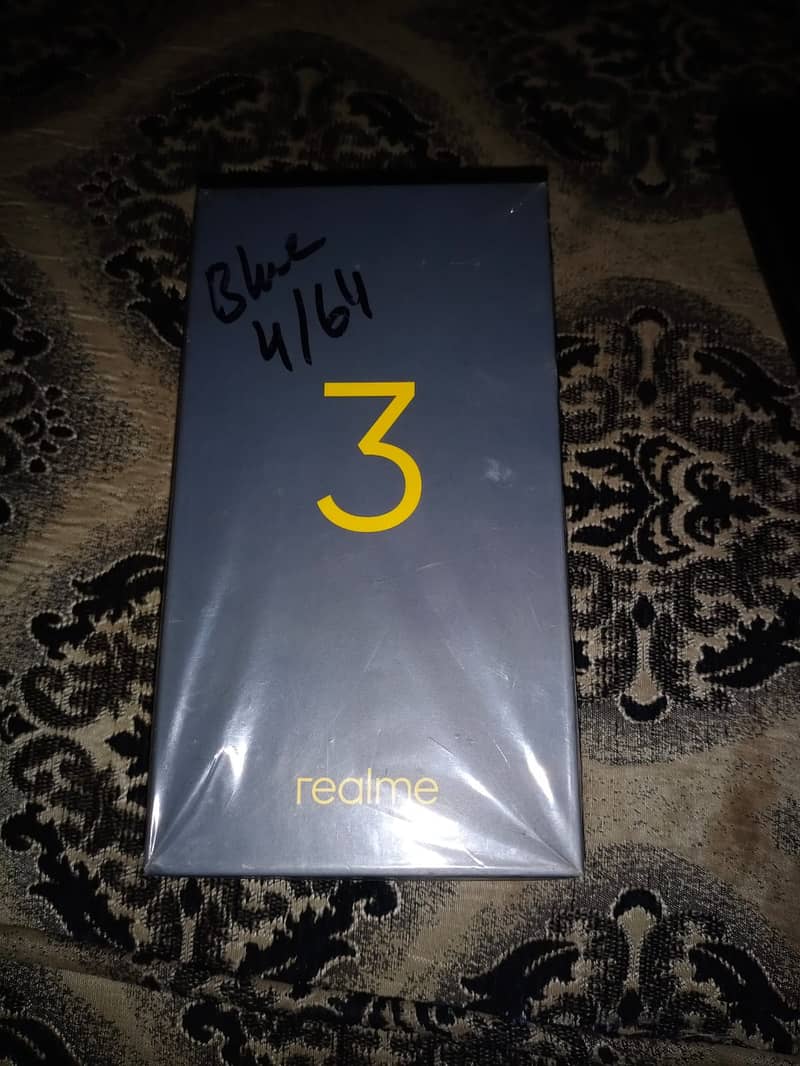 Realme C3 6