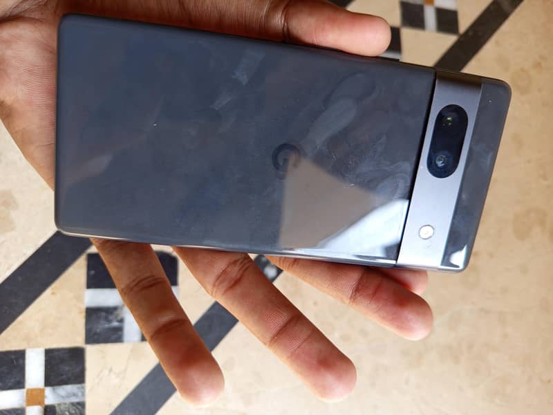 Google Pixel 7a 1