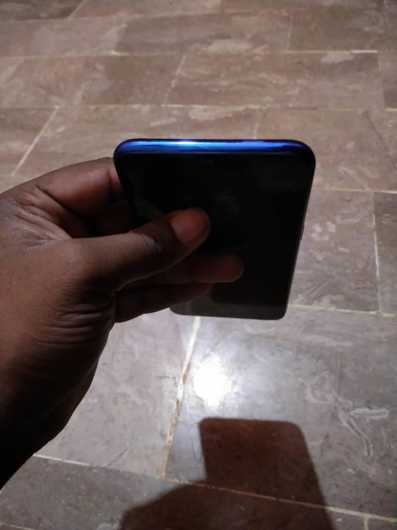 Realme 3 3