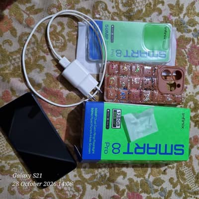Infinix Smart 8 Pro