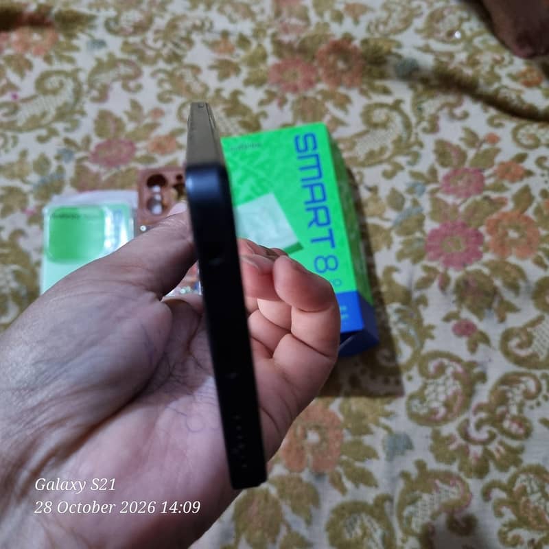 Infinix Smart 8 Pro 5