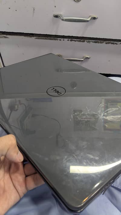 DELL INSPIRON 15 I5 8 Generation