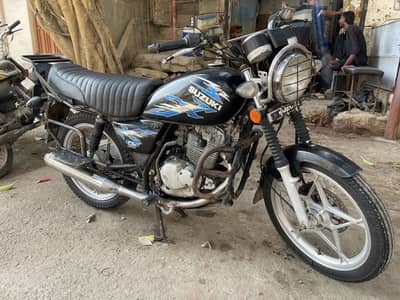 Suzuki GS150 SE model 2020