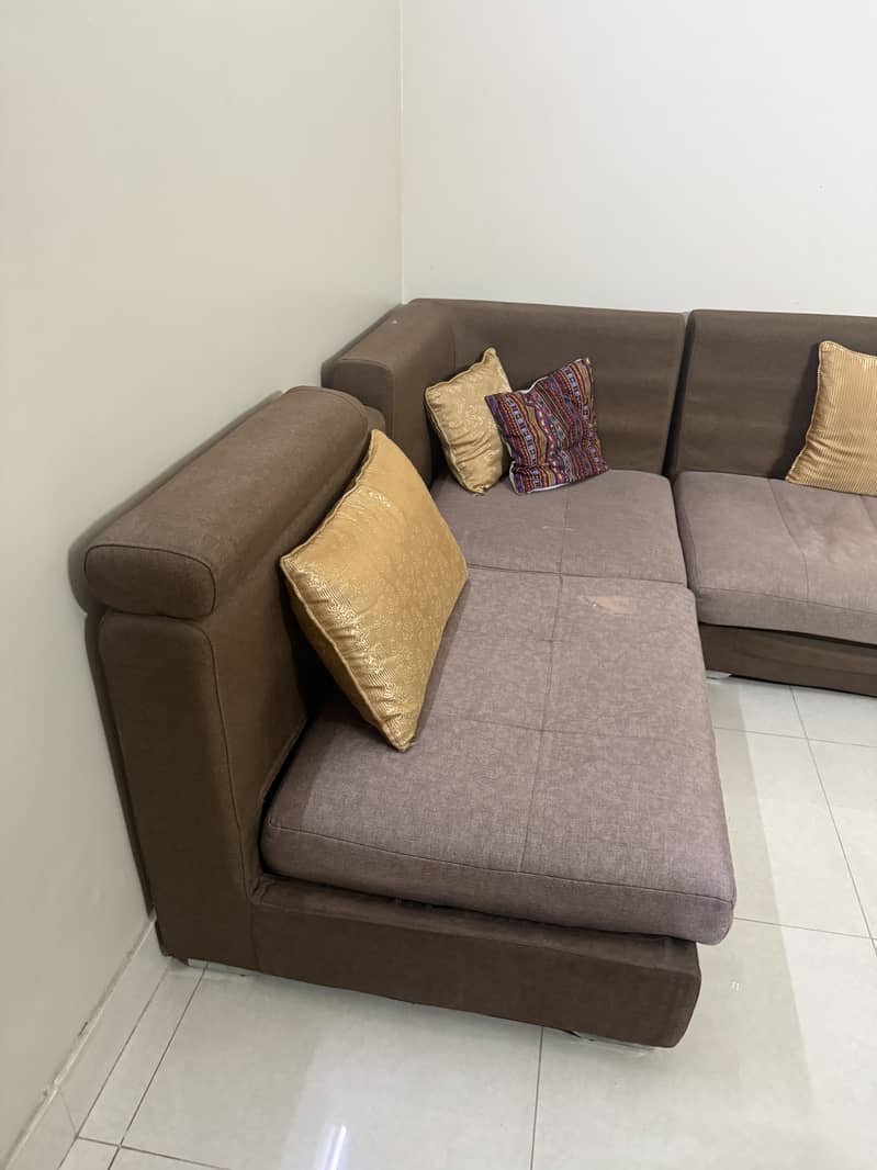 Spacious L shape sofa 5 seater. 2
