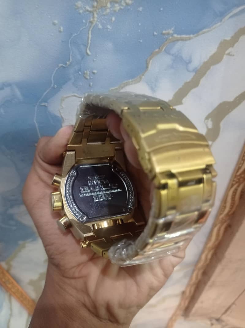 Invicta bolt 4