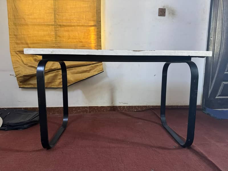 Computer table for sale 1