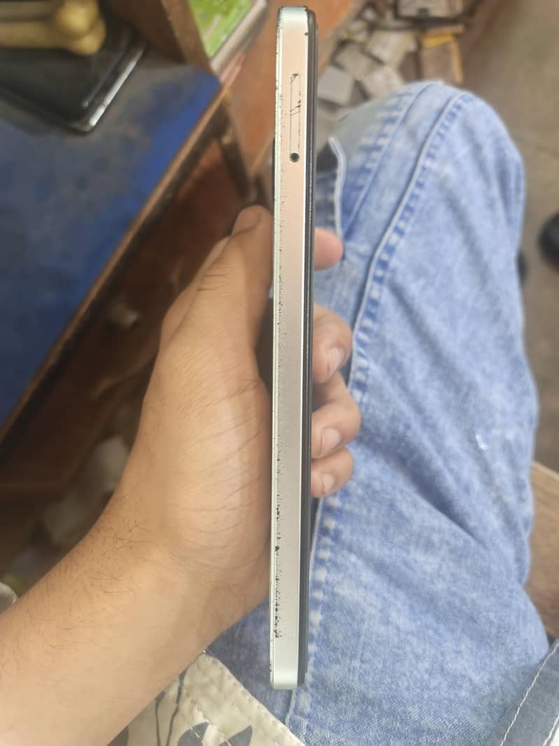 Tecno Spark 20C 2
