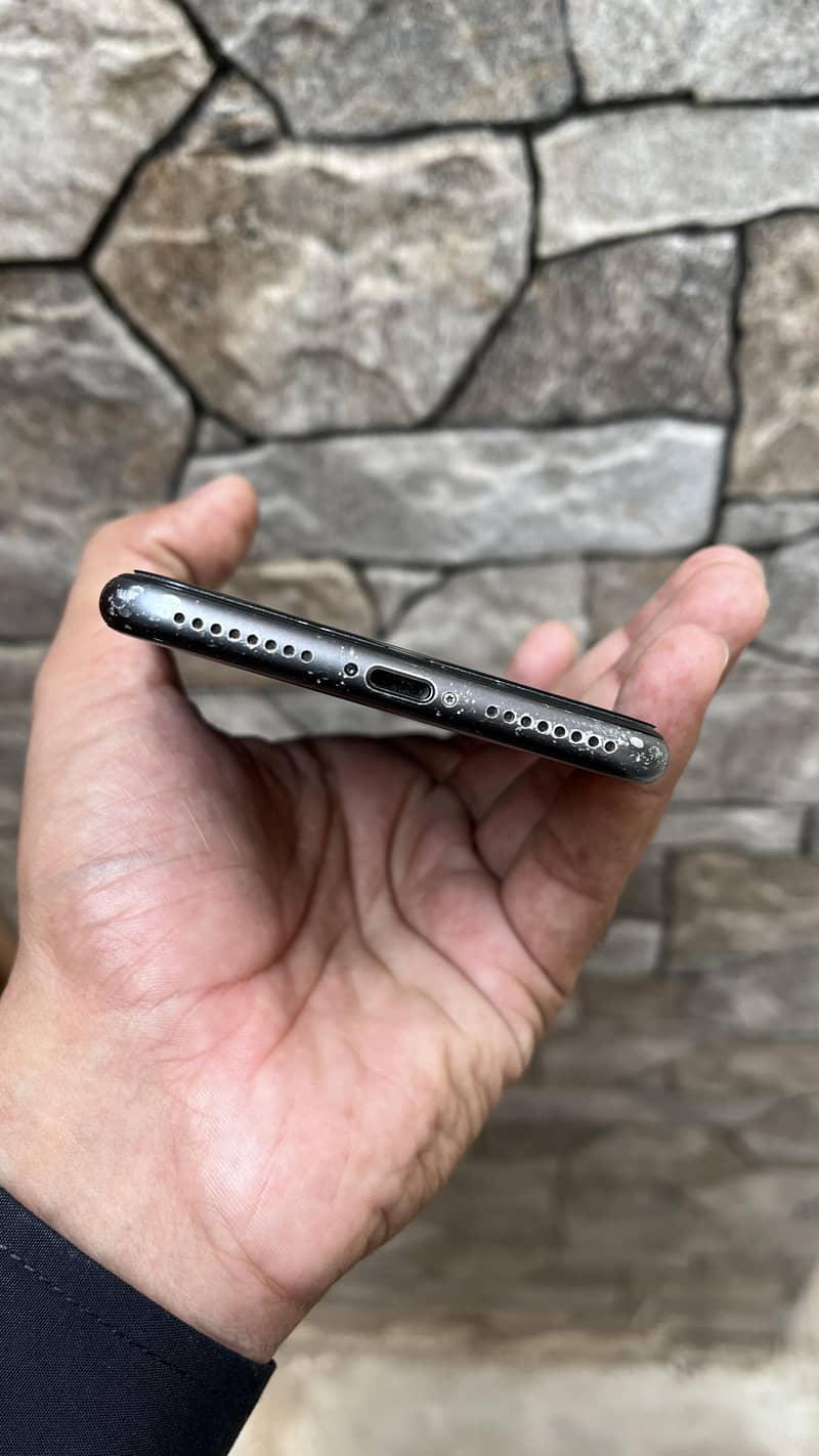IPhone 8 Plus 4