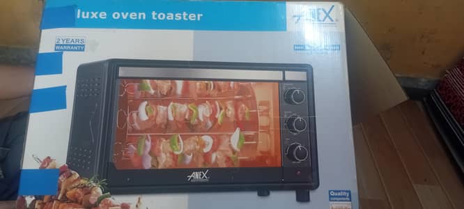 DELUXE