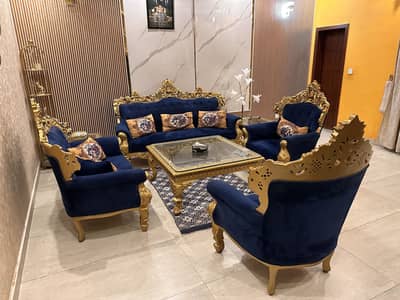 Royal Handcrafted 7-Seater Chinioti Sofa Set with Tables