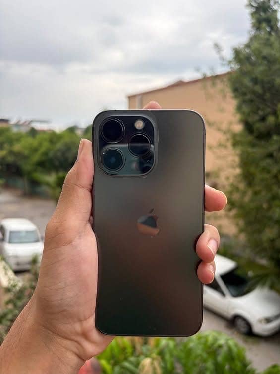 Apple iPhone 13 Pro 5