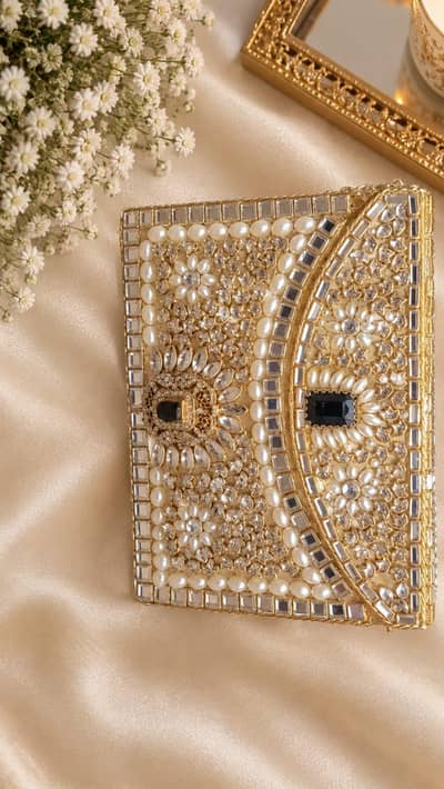 Indian Kundan clutch