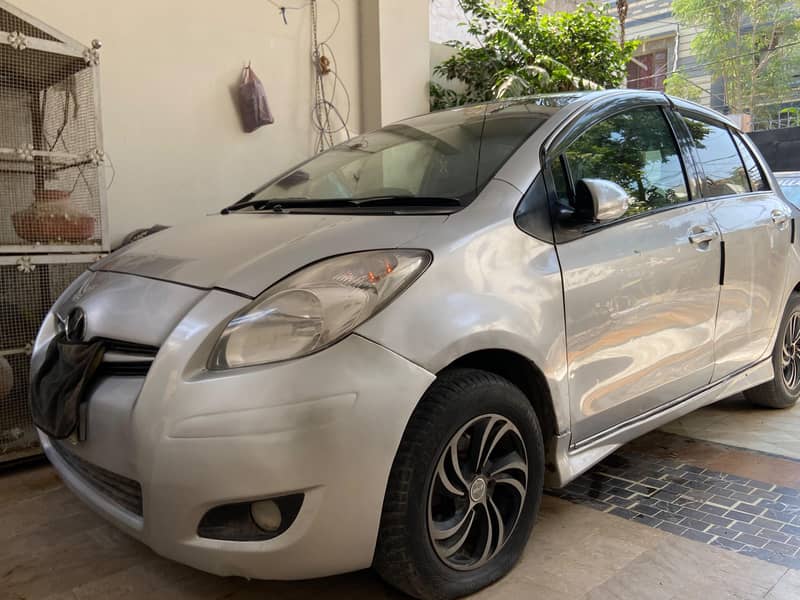 Toyota Vitz 2012 2