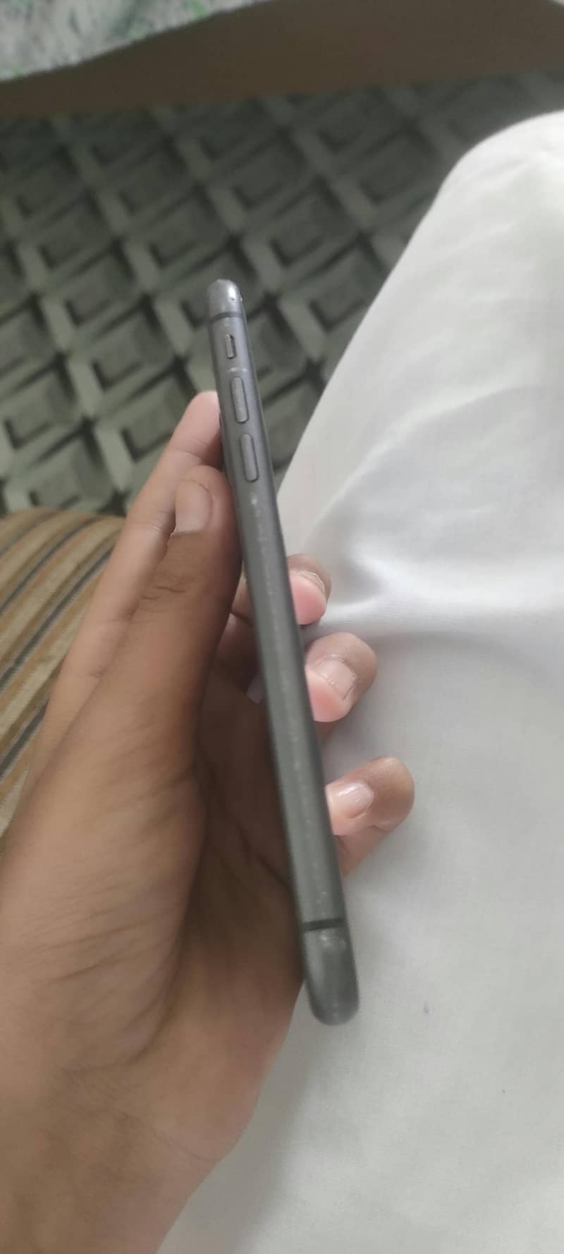 Apple iPhone 11 2