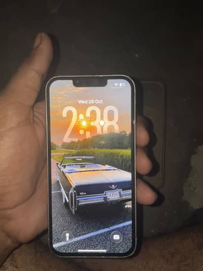 Apple iPhone 13