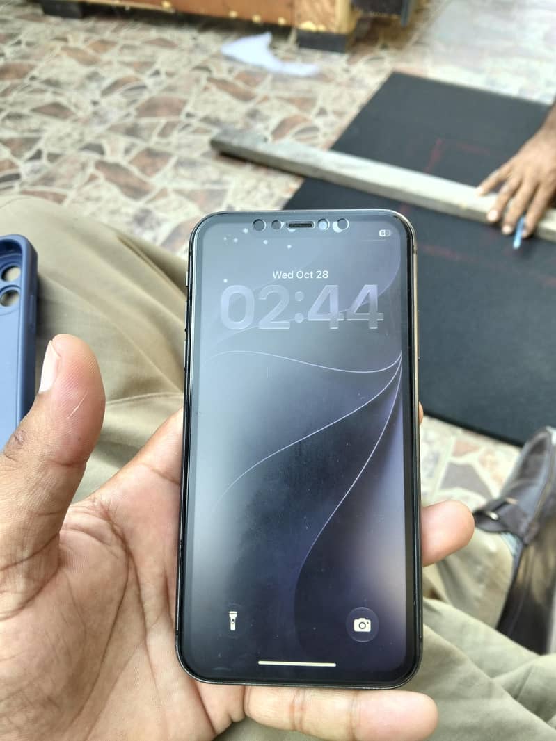 Apple iPhone 11 1