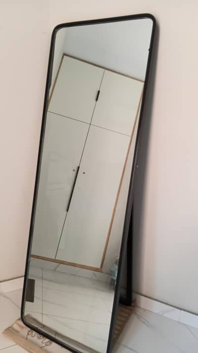 mirror