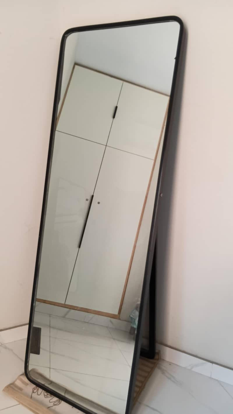 mirror 0
