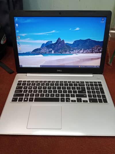 Dell C i7-8th Gen RAM 8GB SSD 256GB 4GB Card Radeon Best ConditionS
