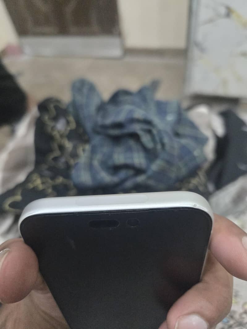 Apple iPhone 17 Pro Max 2