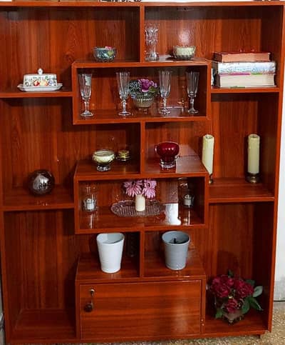 Decoration wardrobe in a very good condition