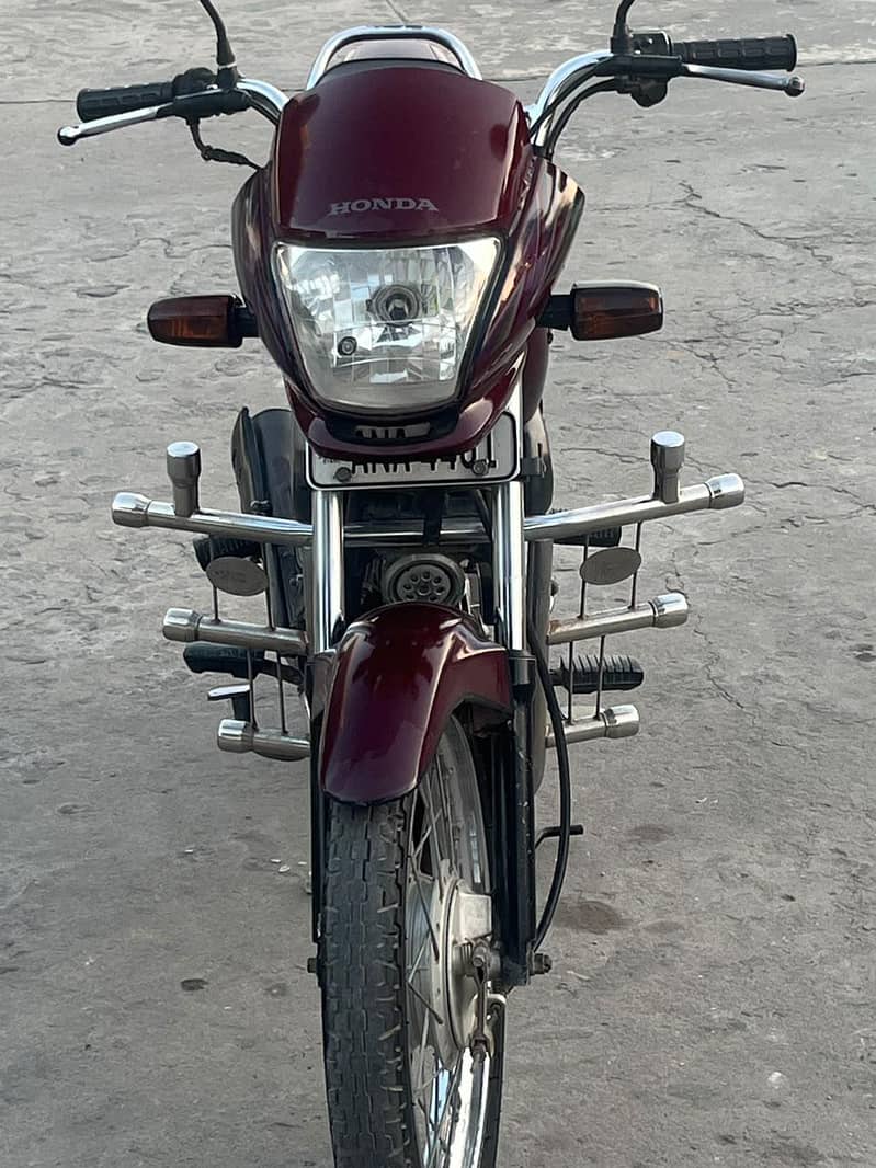 Honda prider 2015 model 1