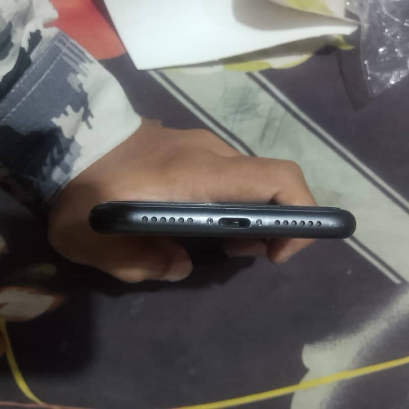 iphone 11 64 GB 2