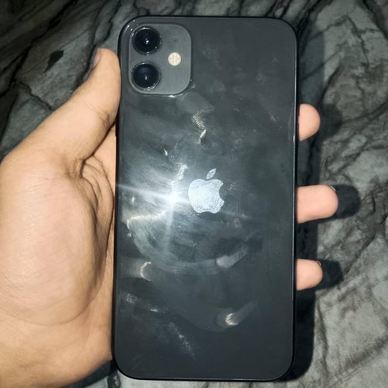 iphone 11 64 GB 8