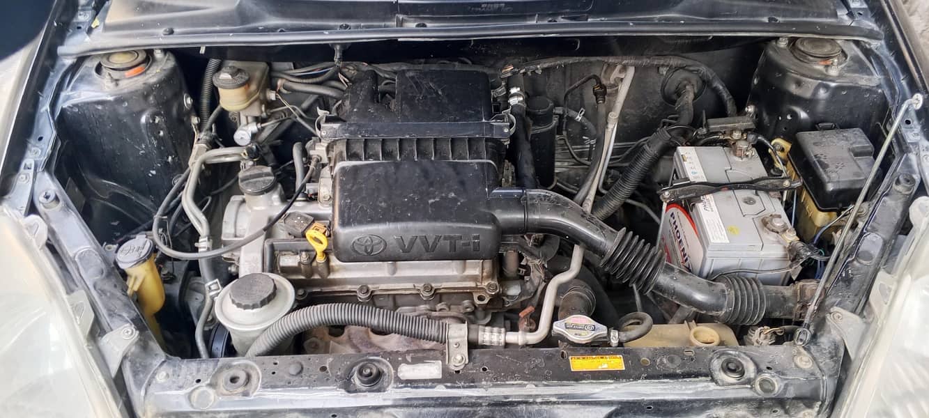 Toyota Vitz 2002 7