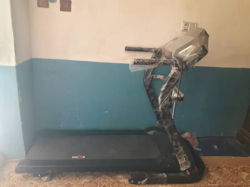 Electronic Treadmill KL-1302 2
