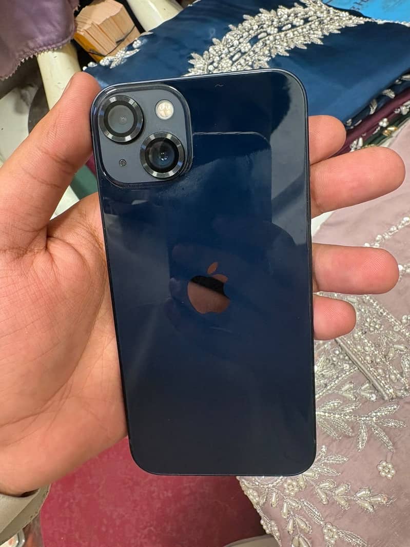 Apple iPhone 13 5