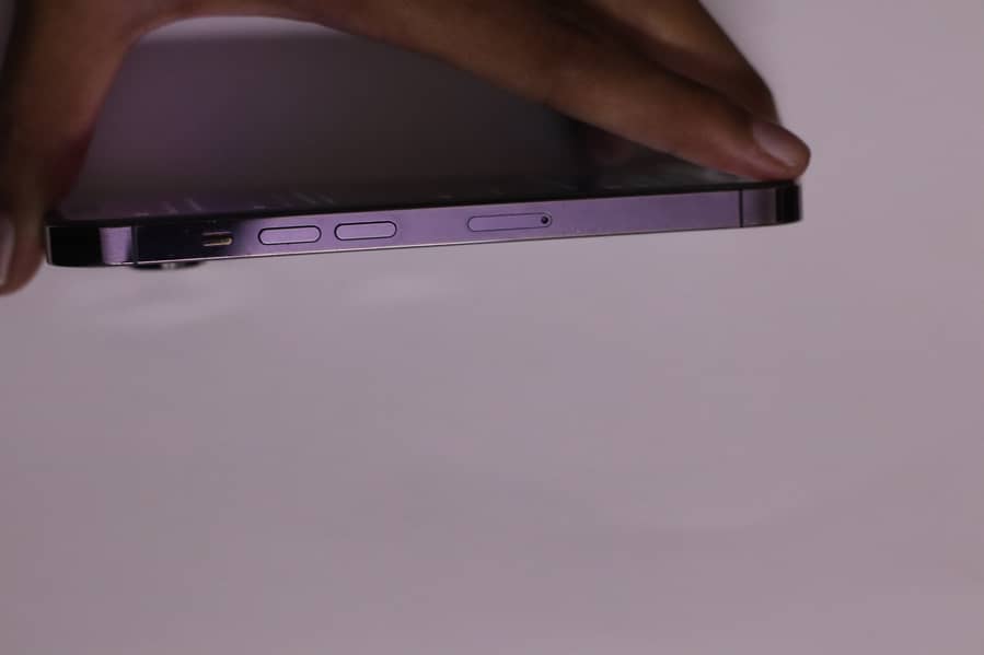 Apple iPhone 14 Pro 2