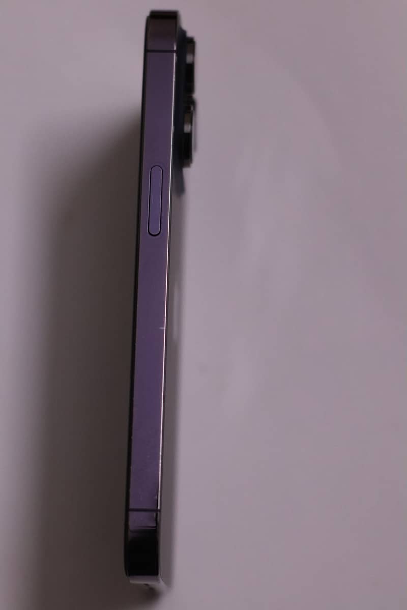 Apple iPhone 14 Pro 4