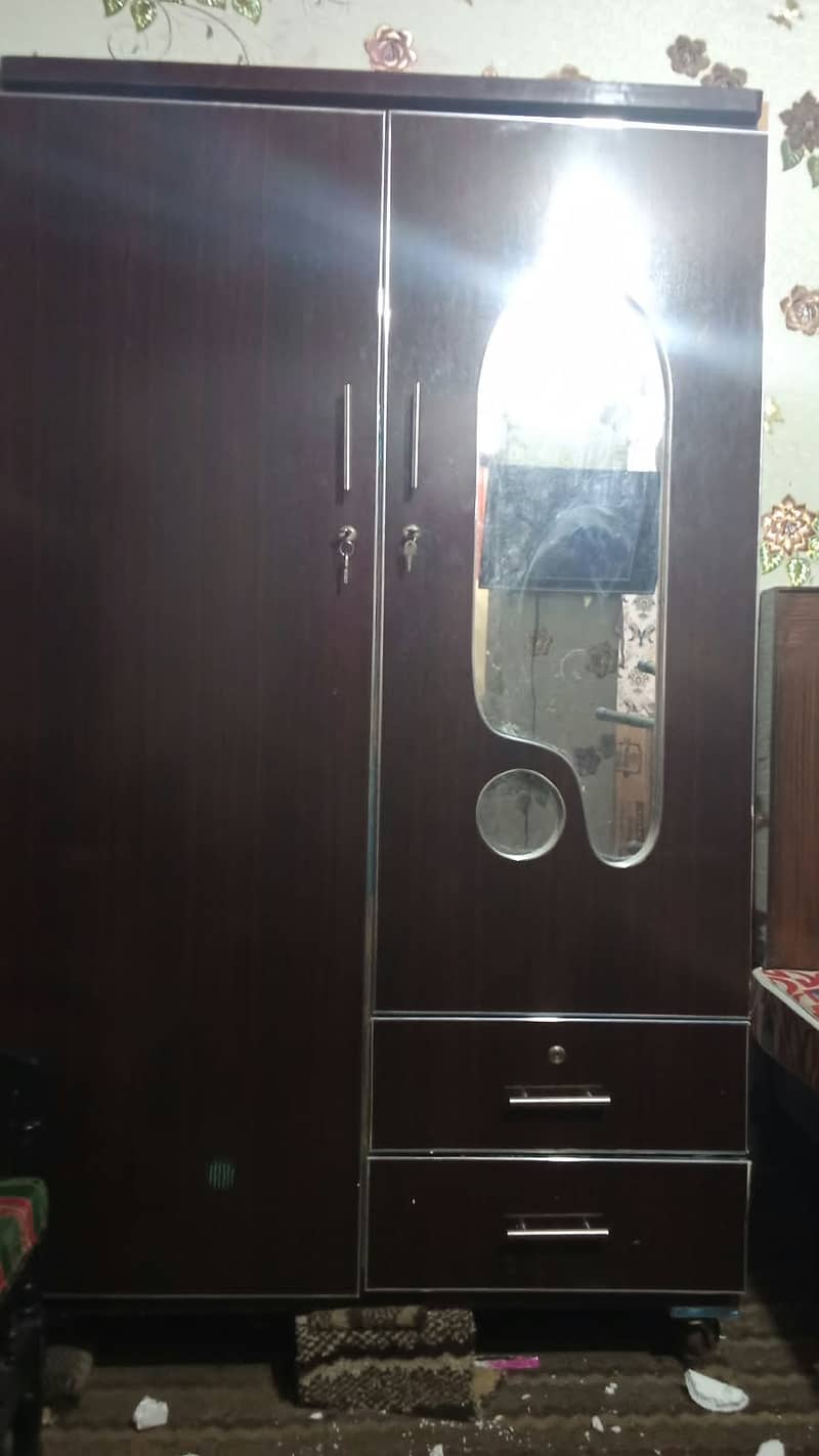Almirah, Bed, Sofa set. 6
