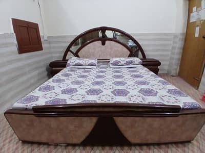 Elegant and Strong King Size Wooden bedset with Side Tables