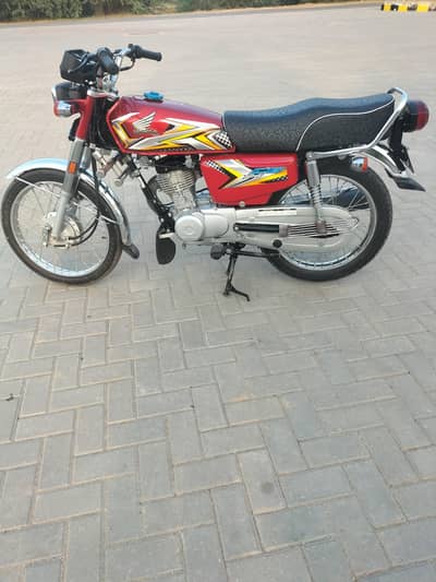 Honda cg 125 2025 model urgent sale