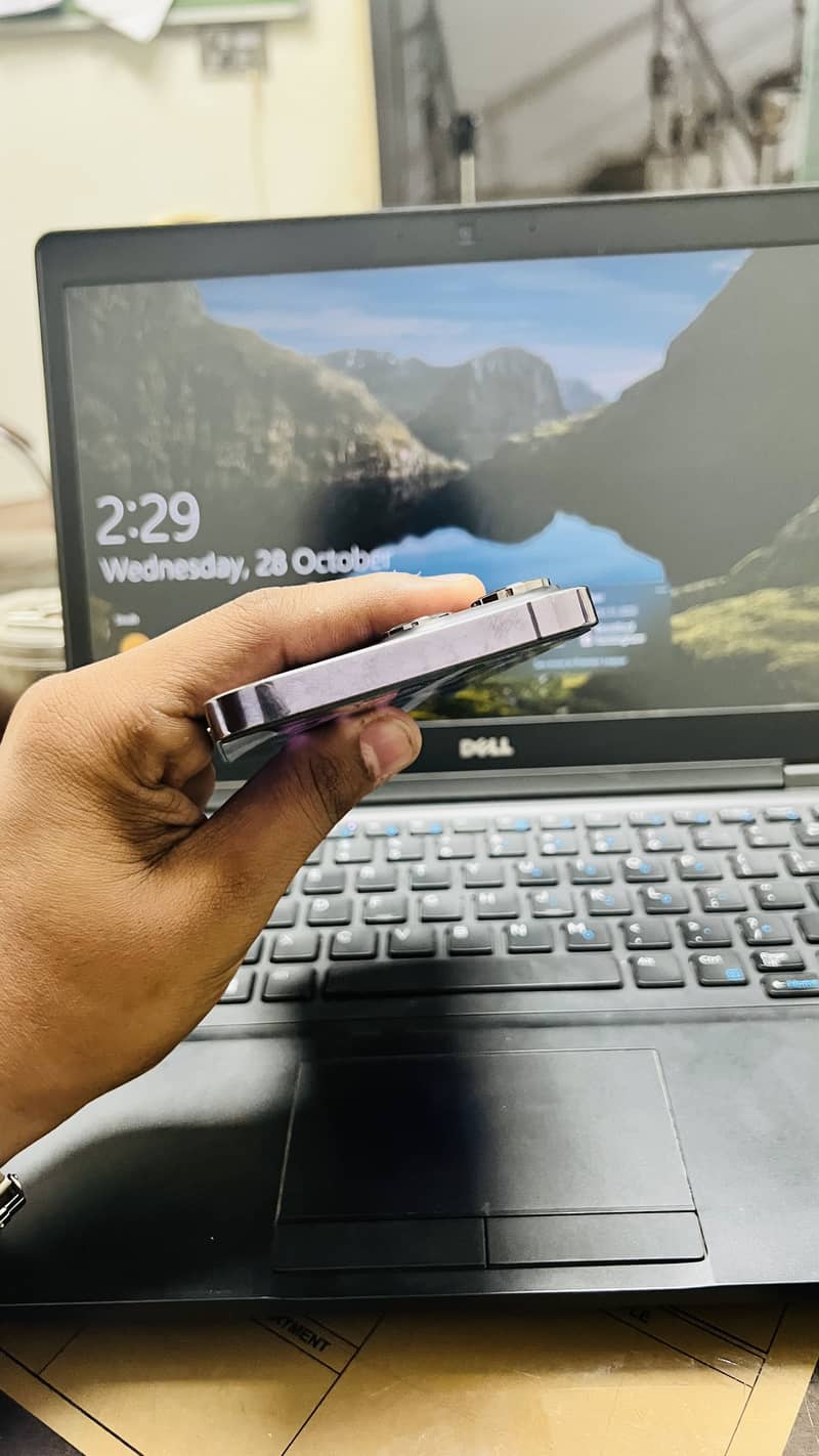 Apple iPhone 14 Pro Max 2