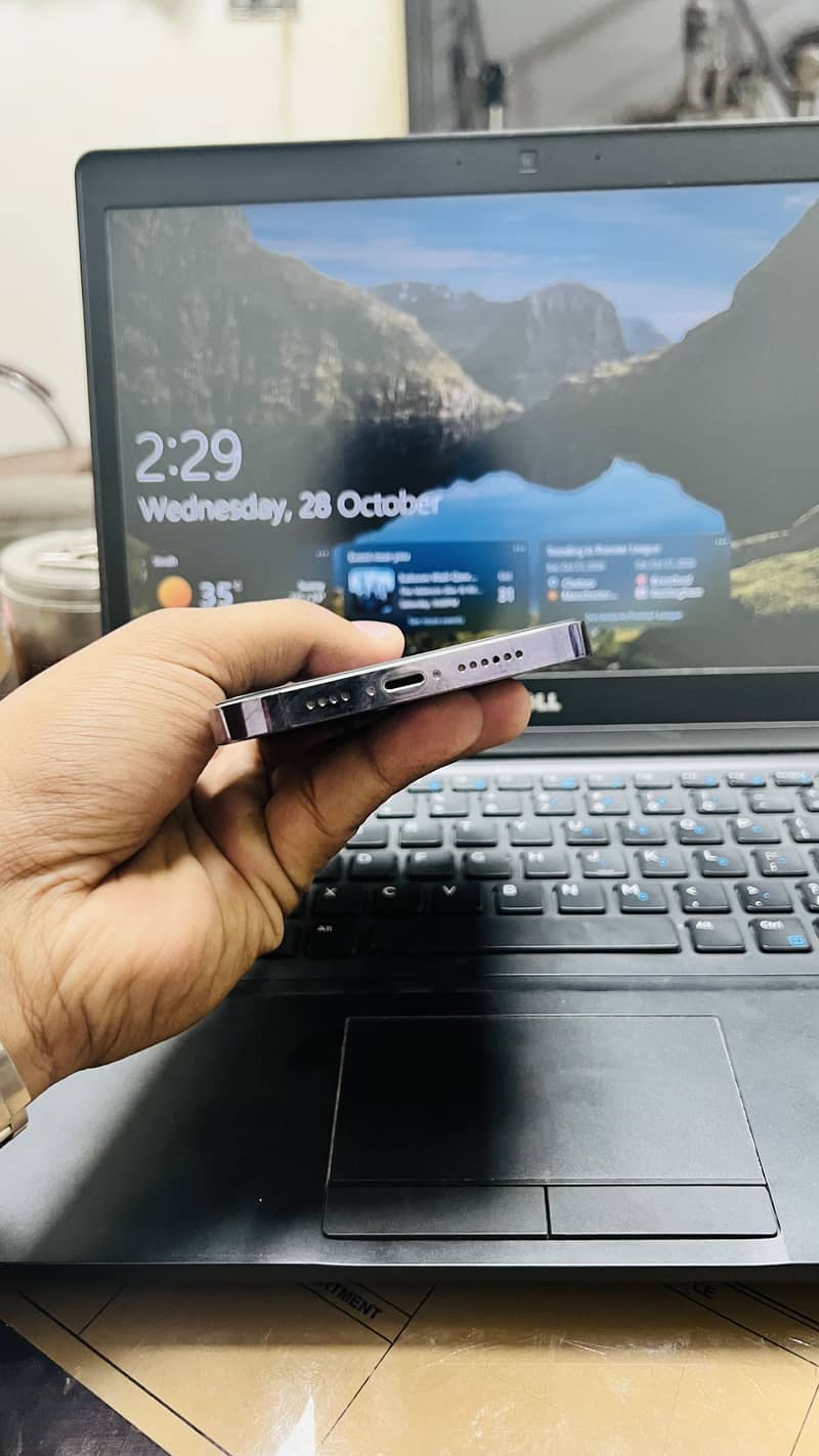 Apple iPhone 14 Pro Max 4