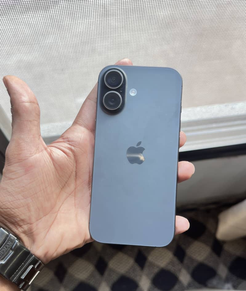 Apple iPhone 17 JV 0
