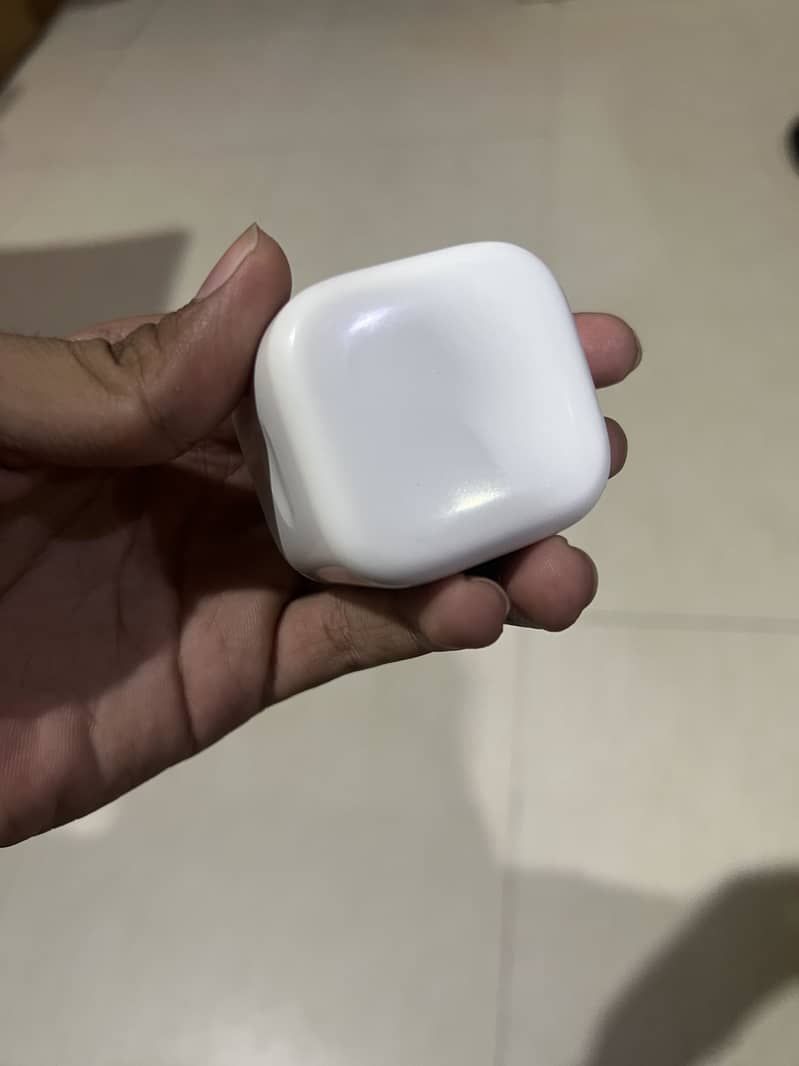 iPhone adapter 2