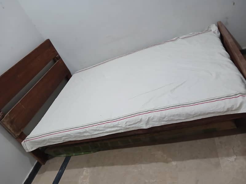 single bed 0