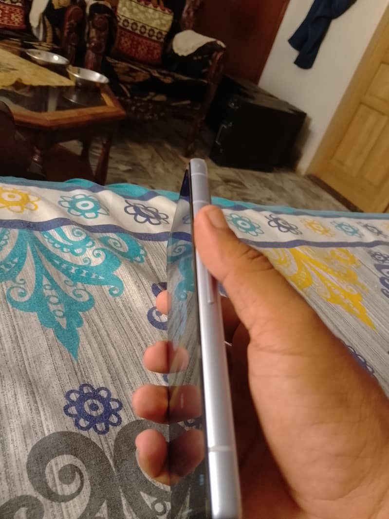 Google Pixel 7a 2