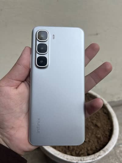 Infinix Hot 60 Pro Plus complete box 8 months official warranty