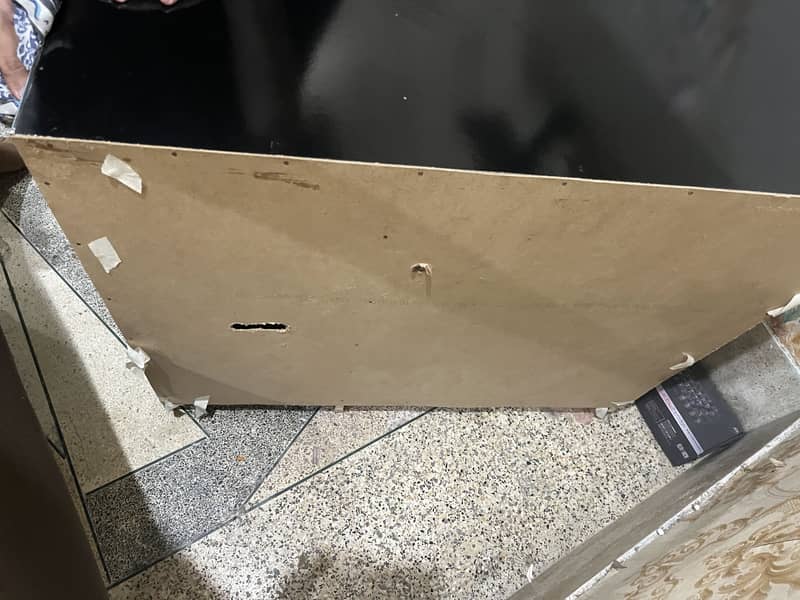 Computer table 10-10 condition 2
