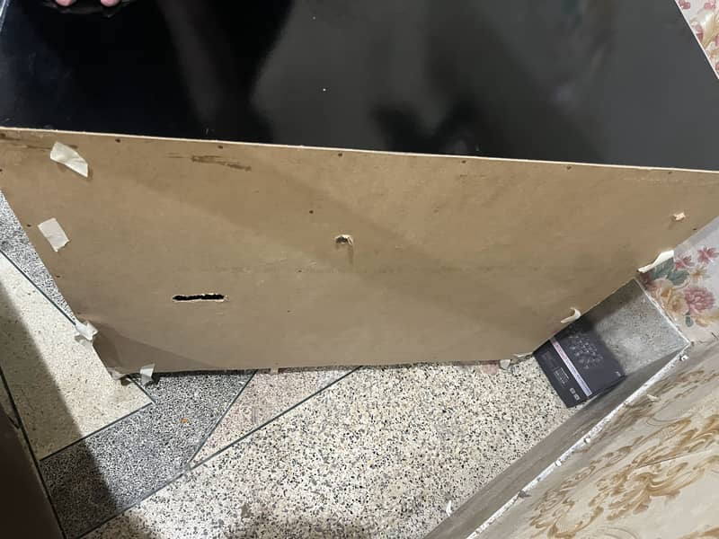 Computer table 10-10 condition 4