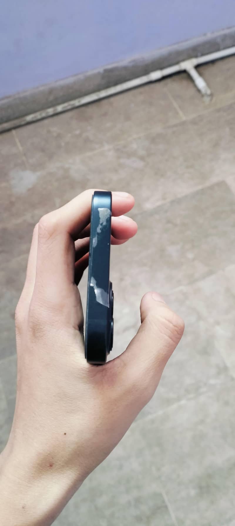 iphon 13 with box 1