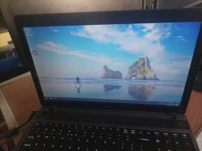 Acer Aspire 5250 laptop.