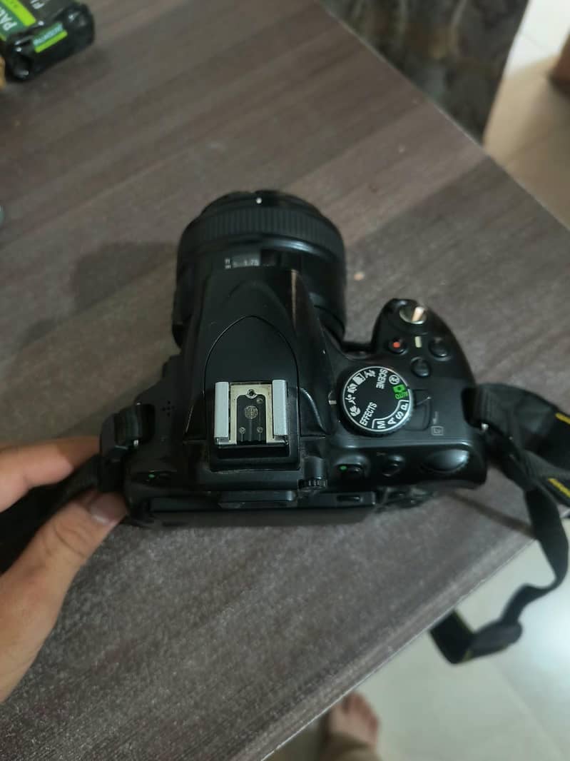 Nikon D5100 0